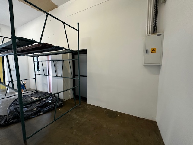 To Let Commercial Property for Rent in Maitland Western Cape